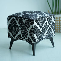 Foot Stool Small Ottoman Foot Rest, Velvet Foot Stools Pouf Ottoman Step Stool with Padded Seat, Footstool with Black Legs for Living Room, Entryway