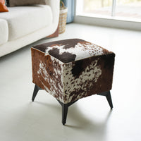 Foot Stool Small Ottoman Foot Rest, Velvet Foot Stools Pouf Ottoman Step Stool with Padded Seat, Footstool with Black Legs for Living Room, Entryway