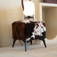 Foot Stool Small Ottoman Foot Rest, Velvet Foot Stools Pouf Ottoman Step Stool with Padded Seat, Footstool with Black Legs for Living Room, Entryway