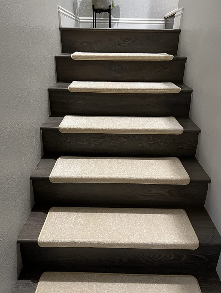 Pure Era - Non-slip Tape Free Bullnose Carpet Stair Treads Pet Friendly Peel and Stick