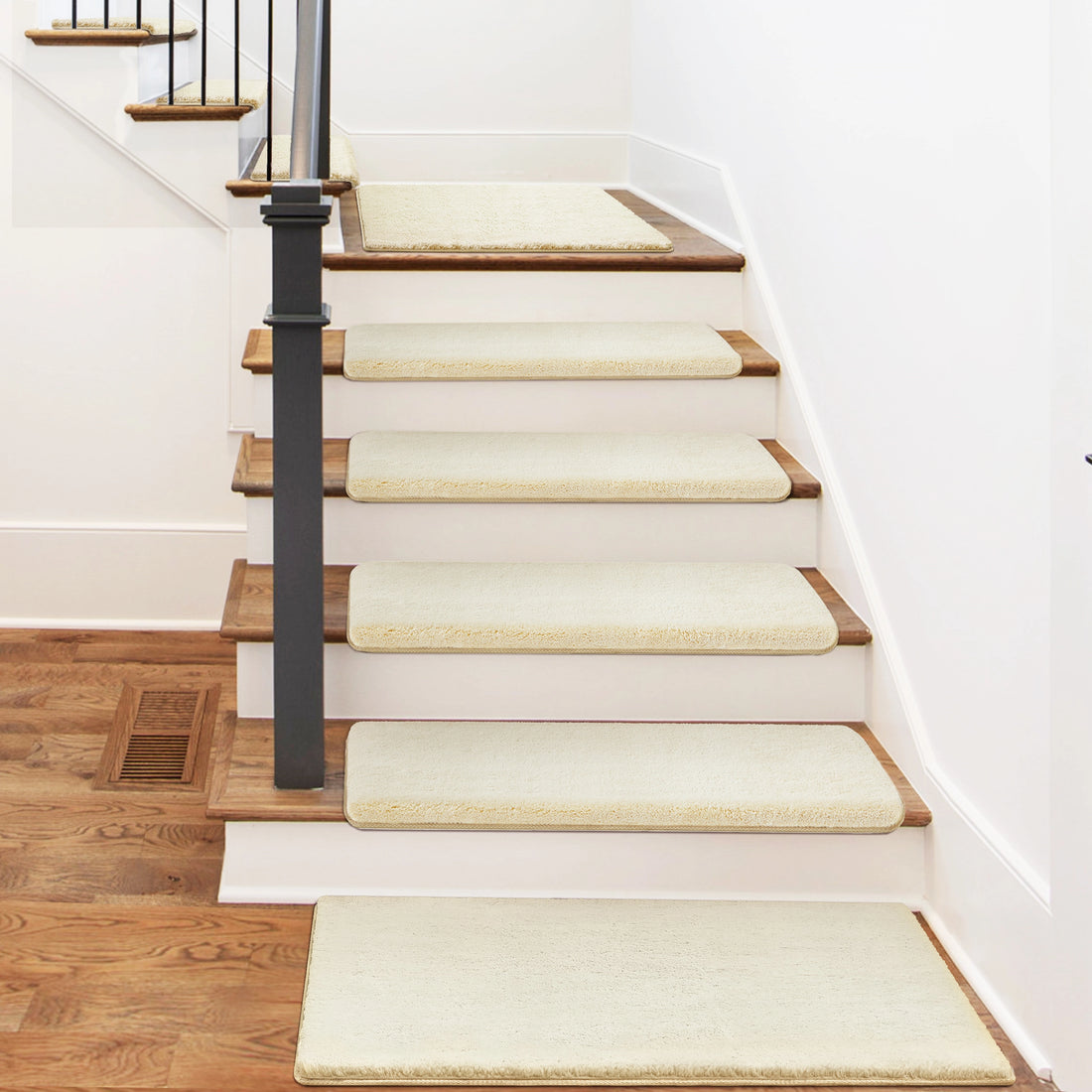Bullnose Carpet Stair Treads | Ultra Plush Soft (Set of 15,14,7,2)