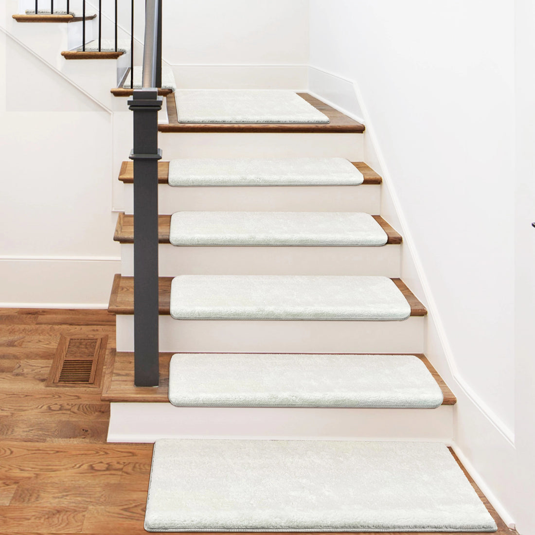 Bullnose Carpet Stair Treads | Ultra Plush Soft (Set of 15,14,7,2)